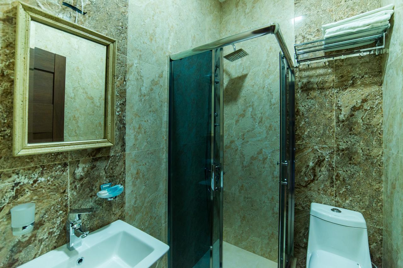 Hotel New Телави Экстерьер фото