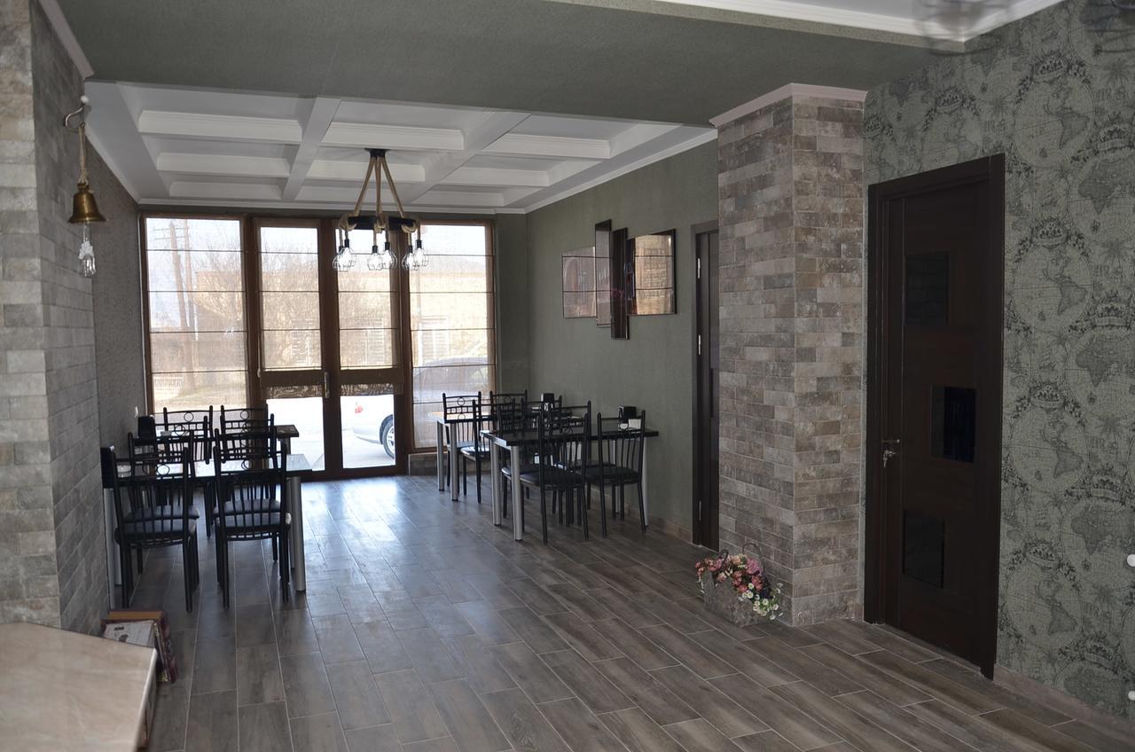 Hotel New Телави Экстерьер фото